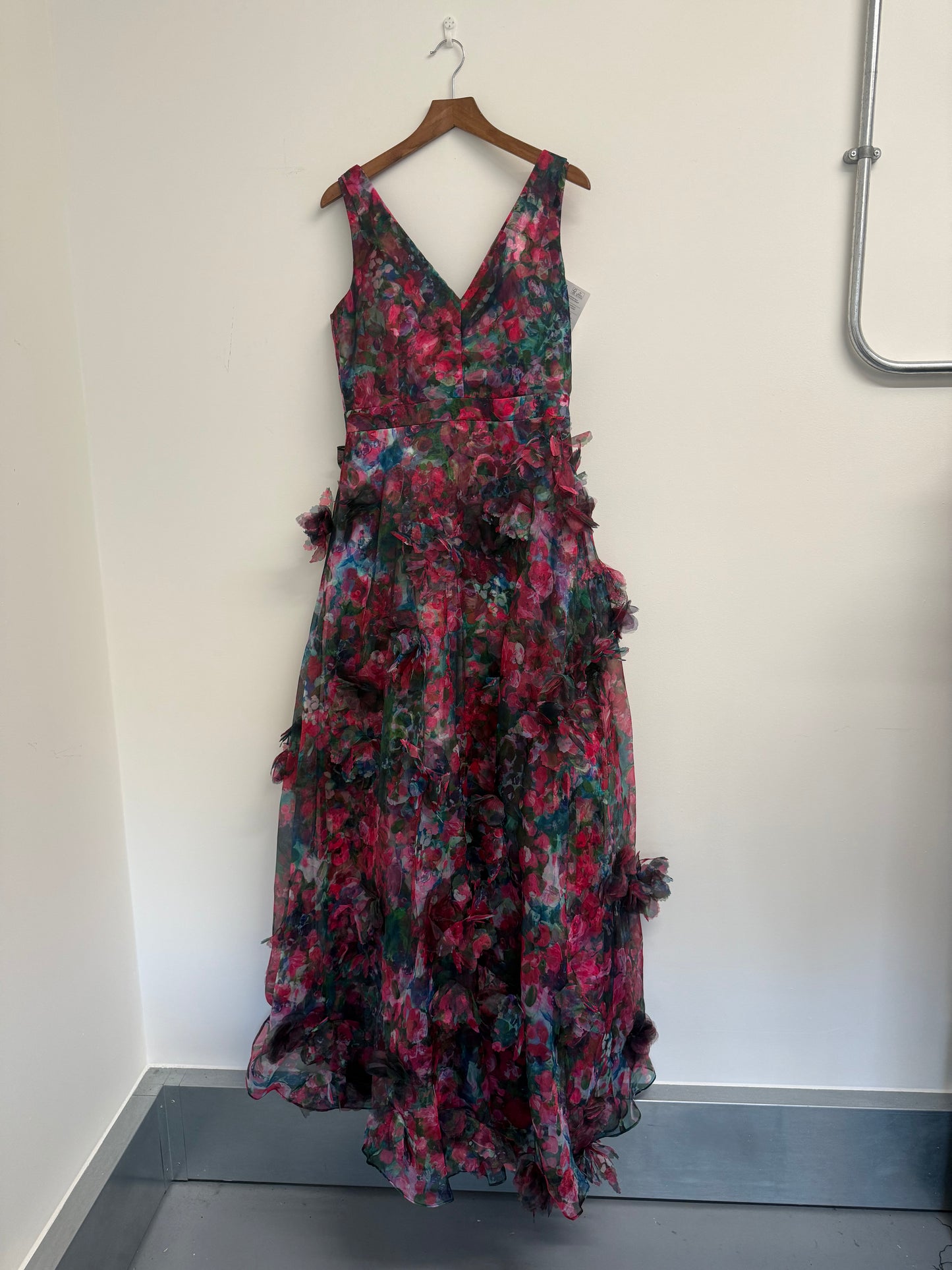 Marchesa Notte floral appliqué gown (pre-owned)