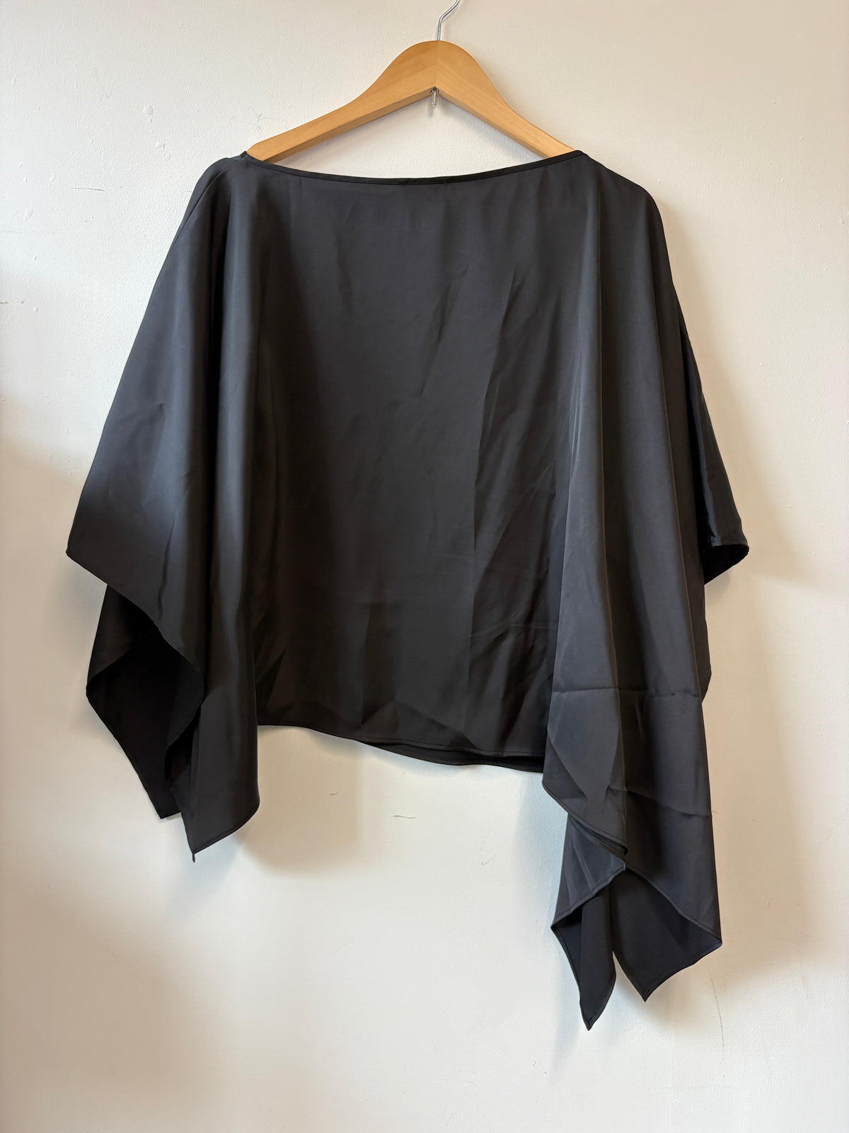 Guaja Giulia Black Satin Cape Top