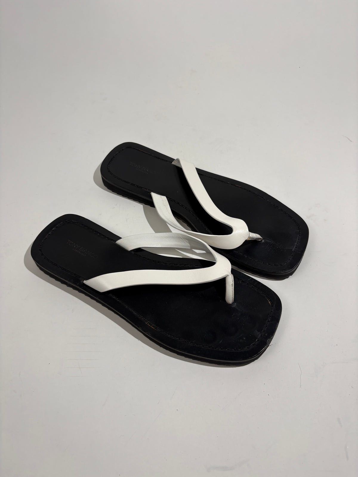 Tony Bianco Kimba White And Black Leather Flip Flops