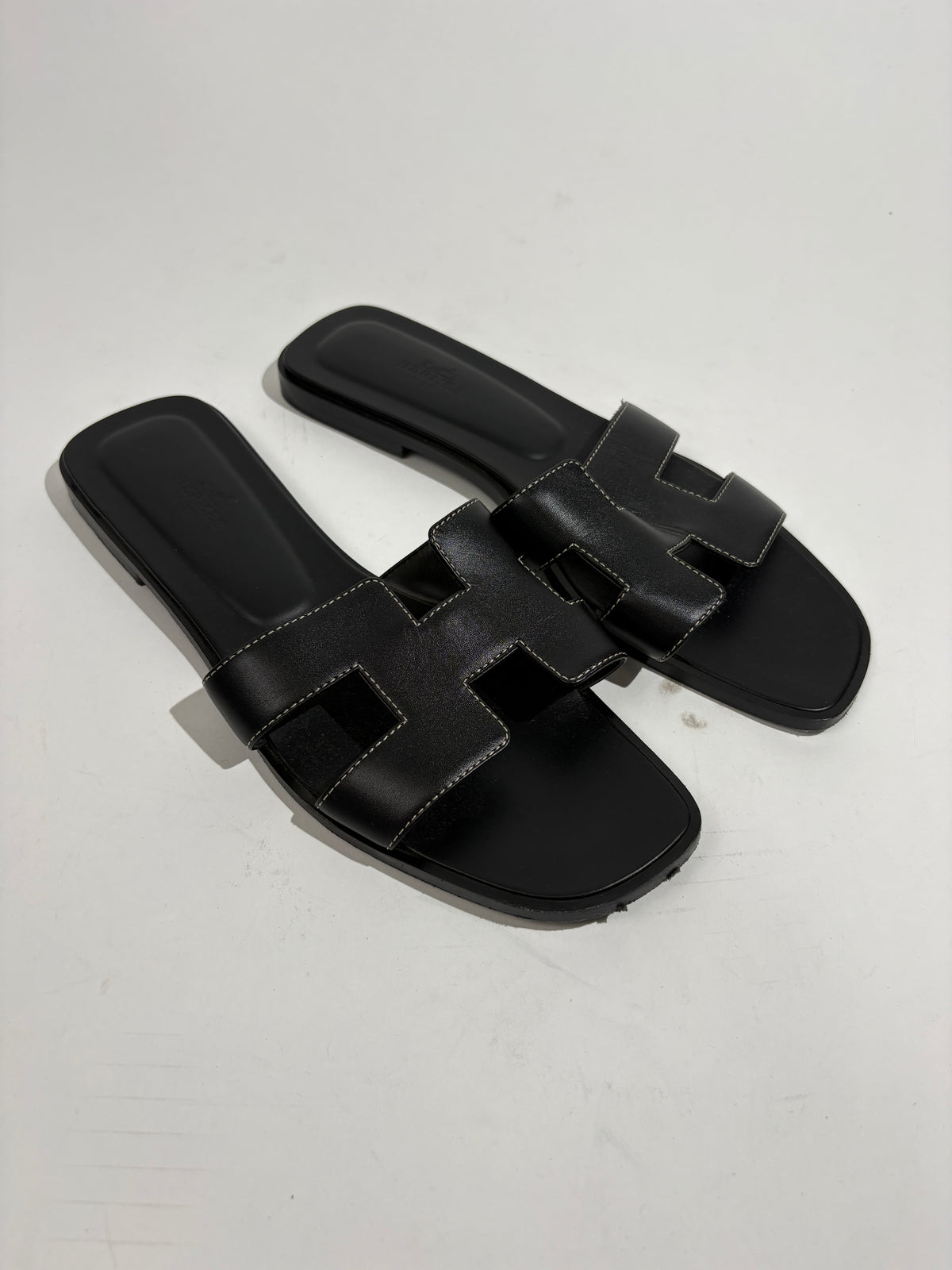 Hermes Black Oran Flat Sandals