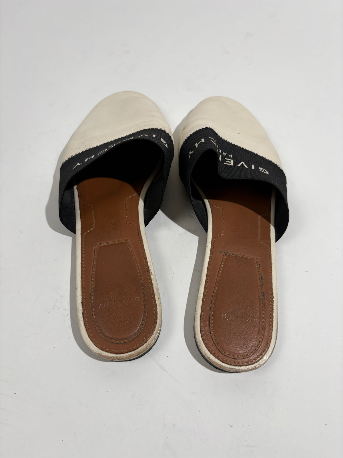 Givenchy White Leather Bedford Flat Mules