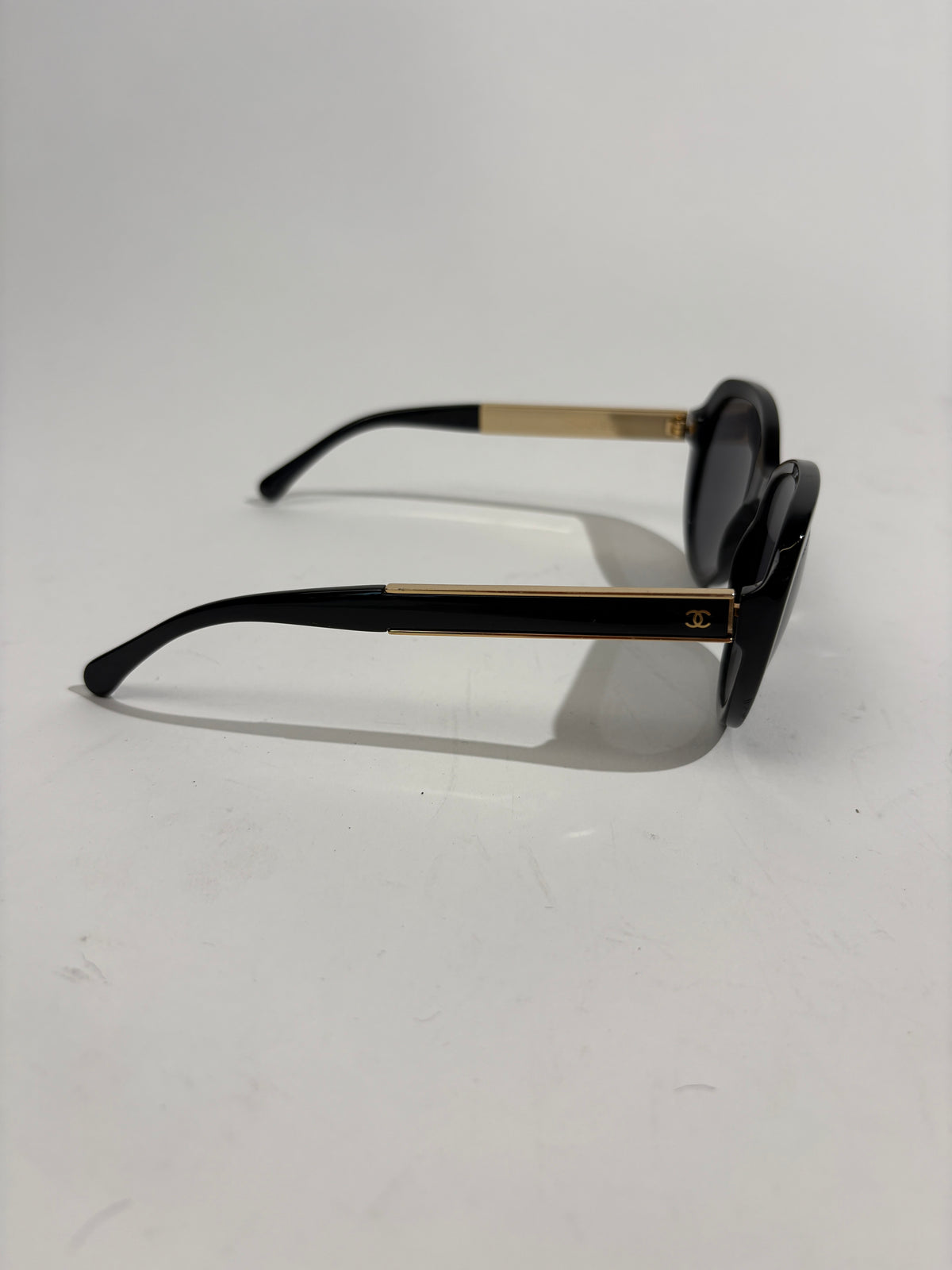 Chanel Black Sunglasses With Gold Small CC