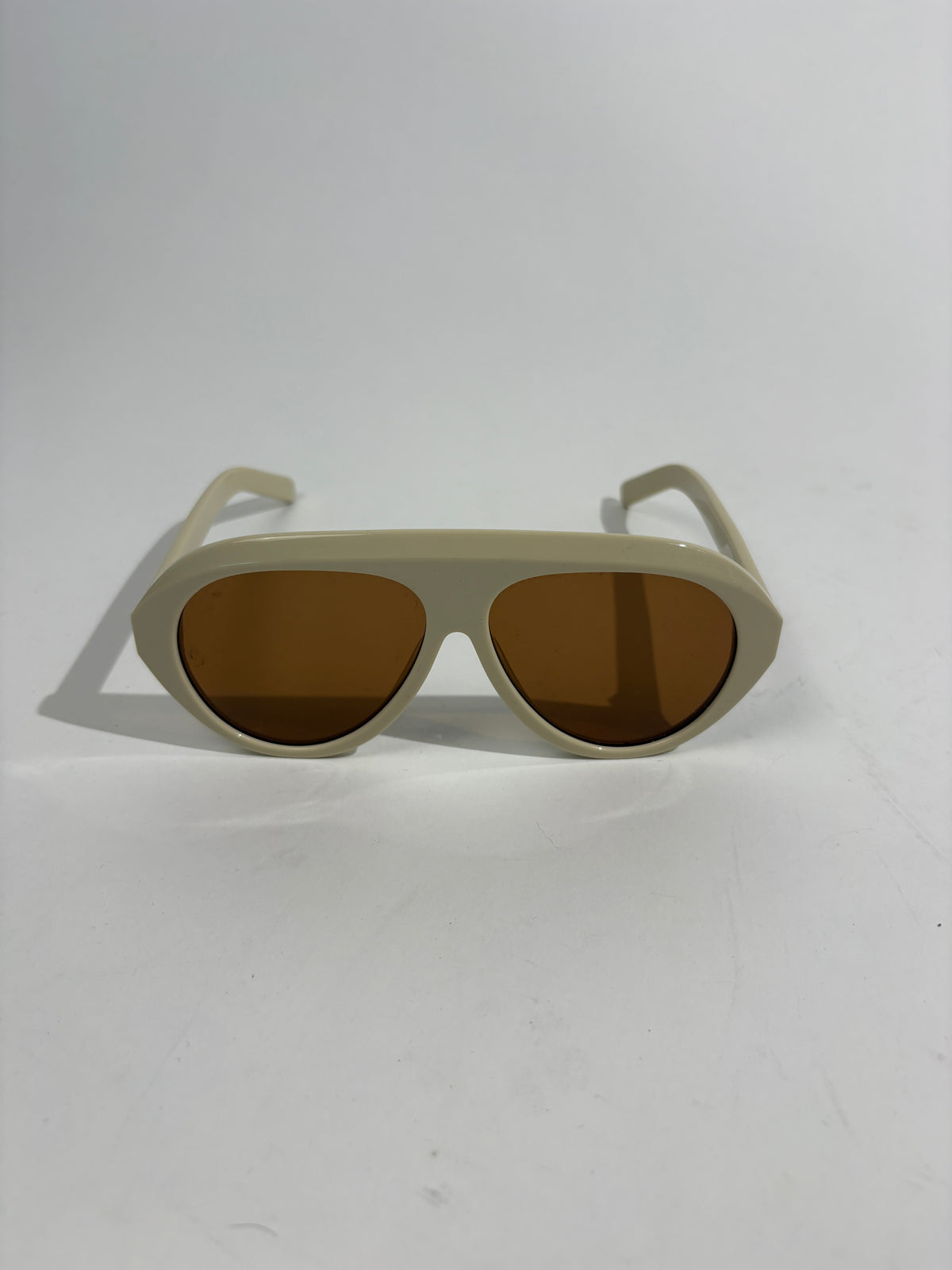 Past Midnight Cream The Icon Sunglasses