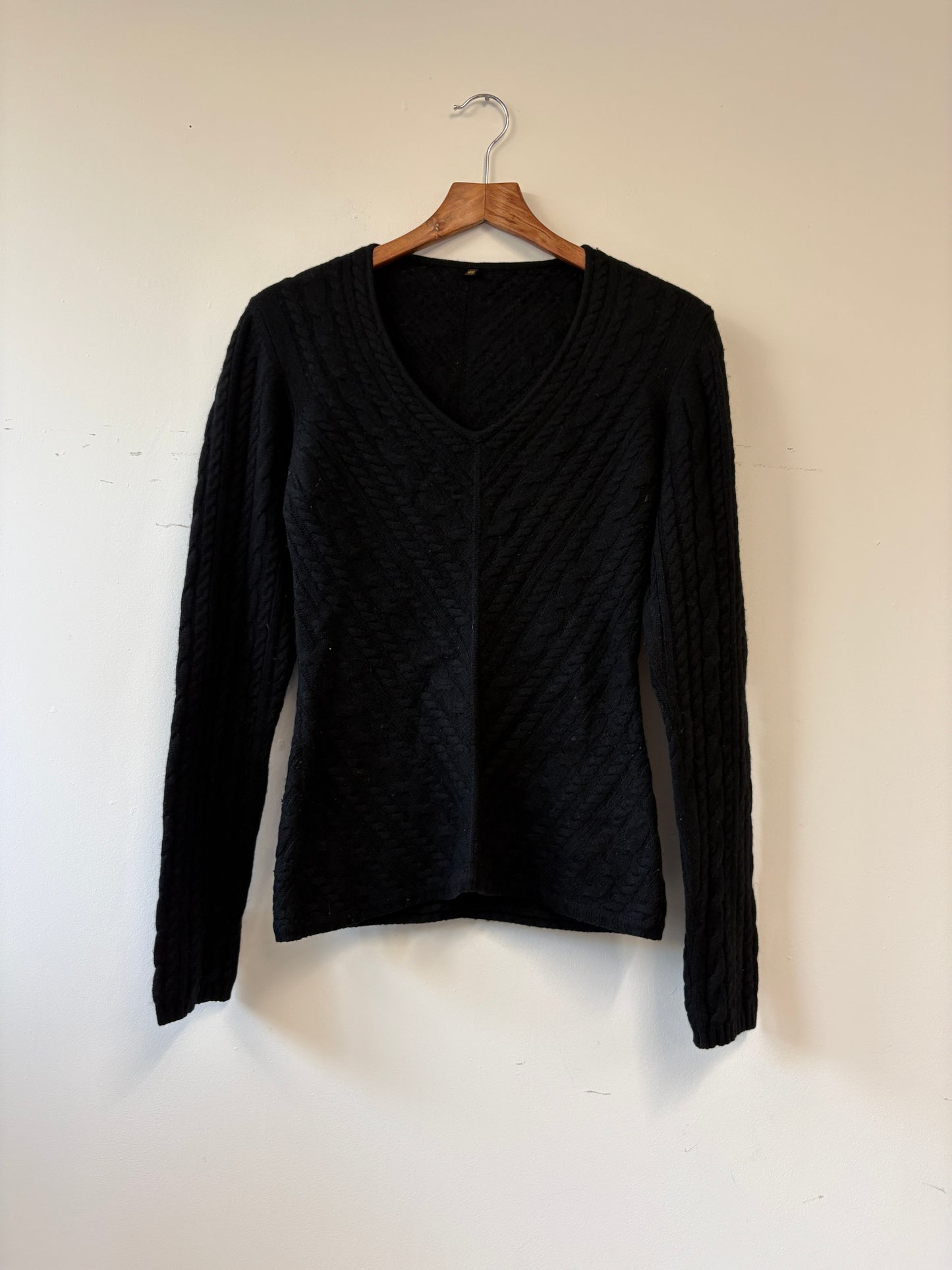 Loro Piana Black Cashmere Fine Cable Knit Long Sleeve Sweater