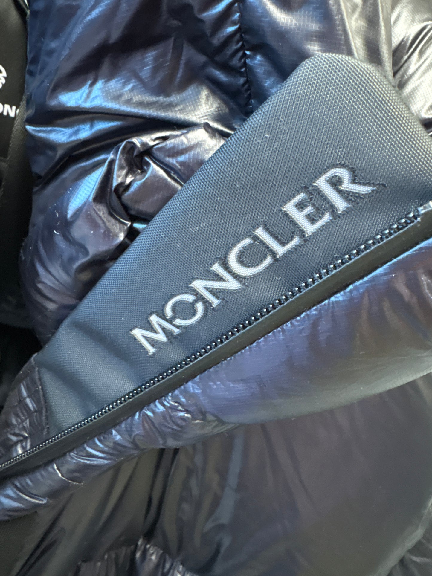 Moncler Grenoble Black Puffer Apres Ski