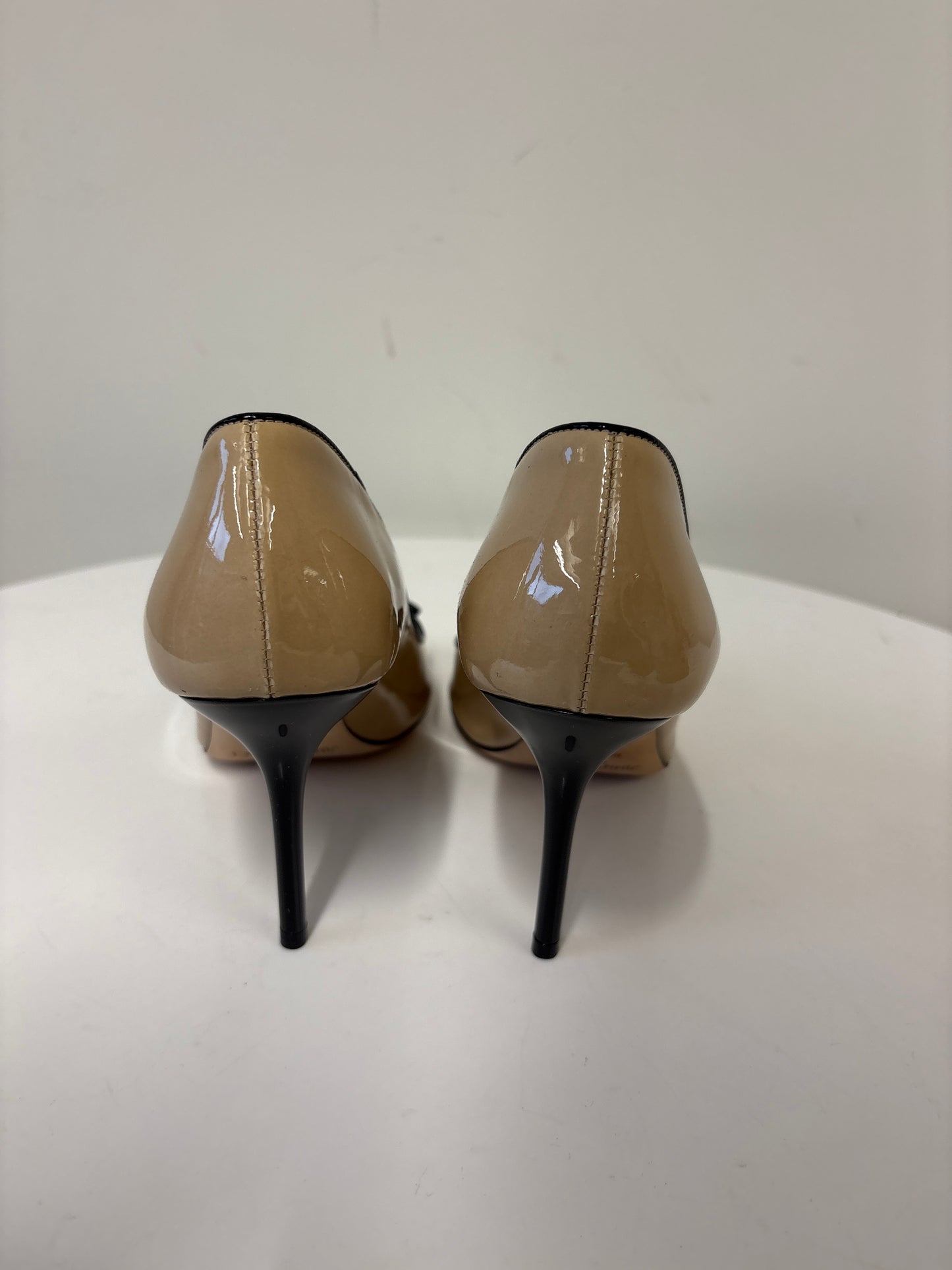 Jimmy Choo Patent Leather Nude/Black Peep Toe Pumps 113oona