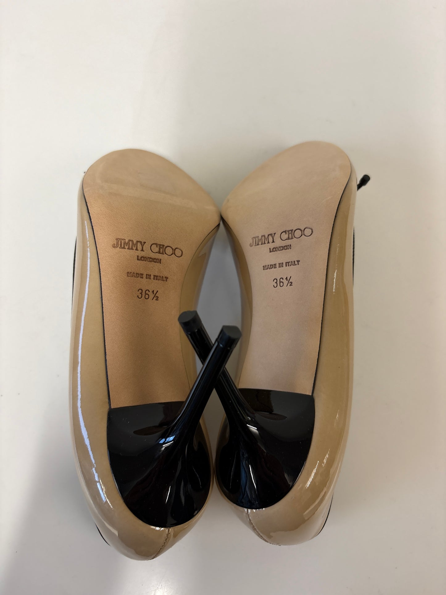 Jimmy Choo Patent Leather Nude/Black Peep Toe Pumps 113oona