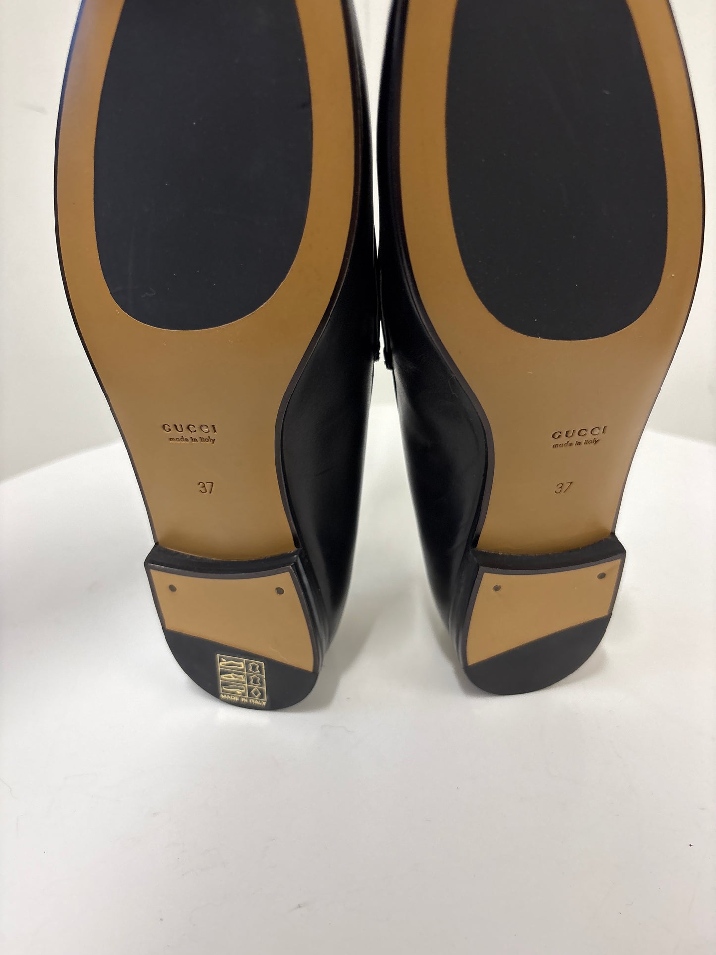 Gucci Black Leather Gold Horsebit Loafers