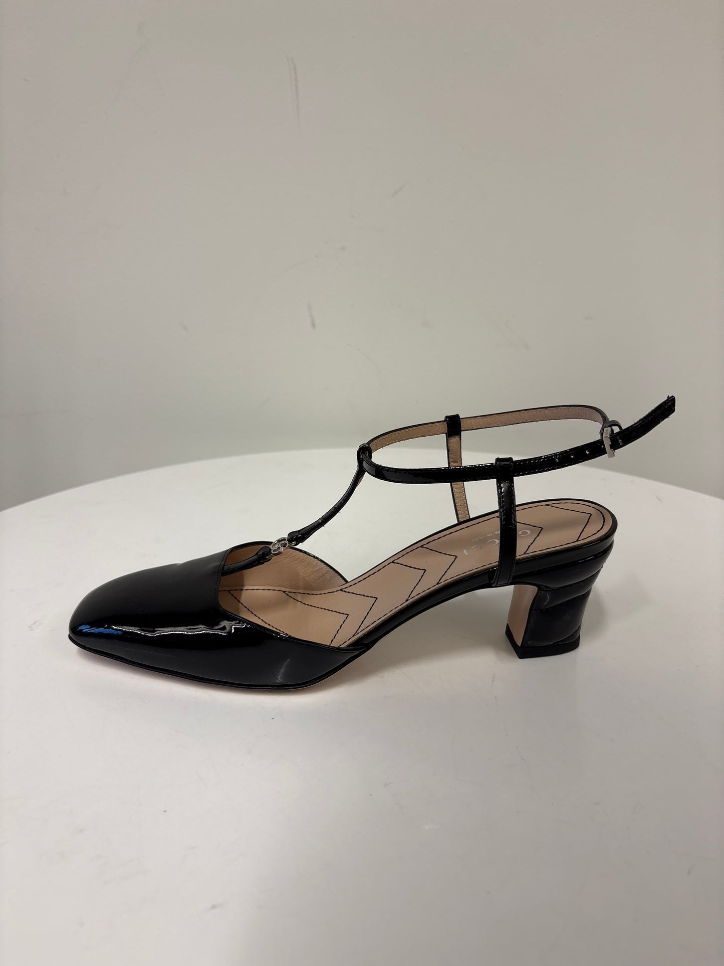 Gucci Marmont 55 Patent Leather T-Bar Black Pumps