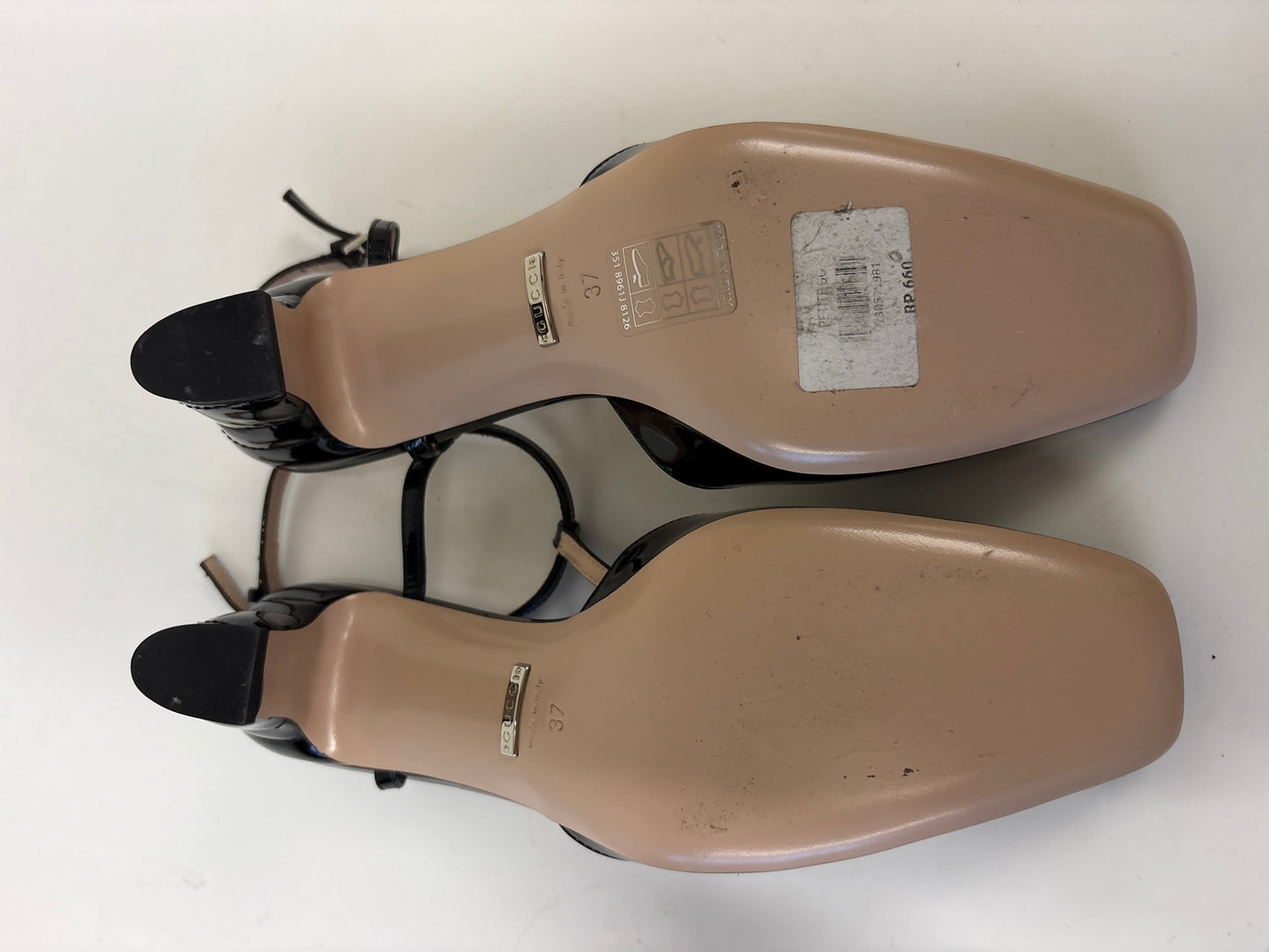 Gucci Marmont 55 Patent Leather T-Bar Black Pumps