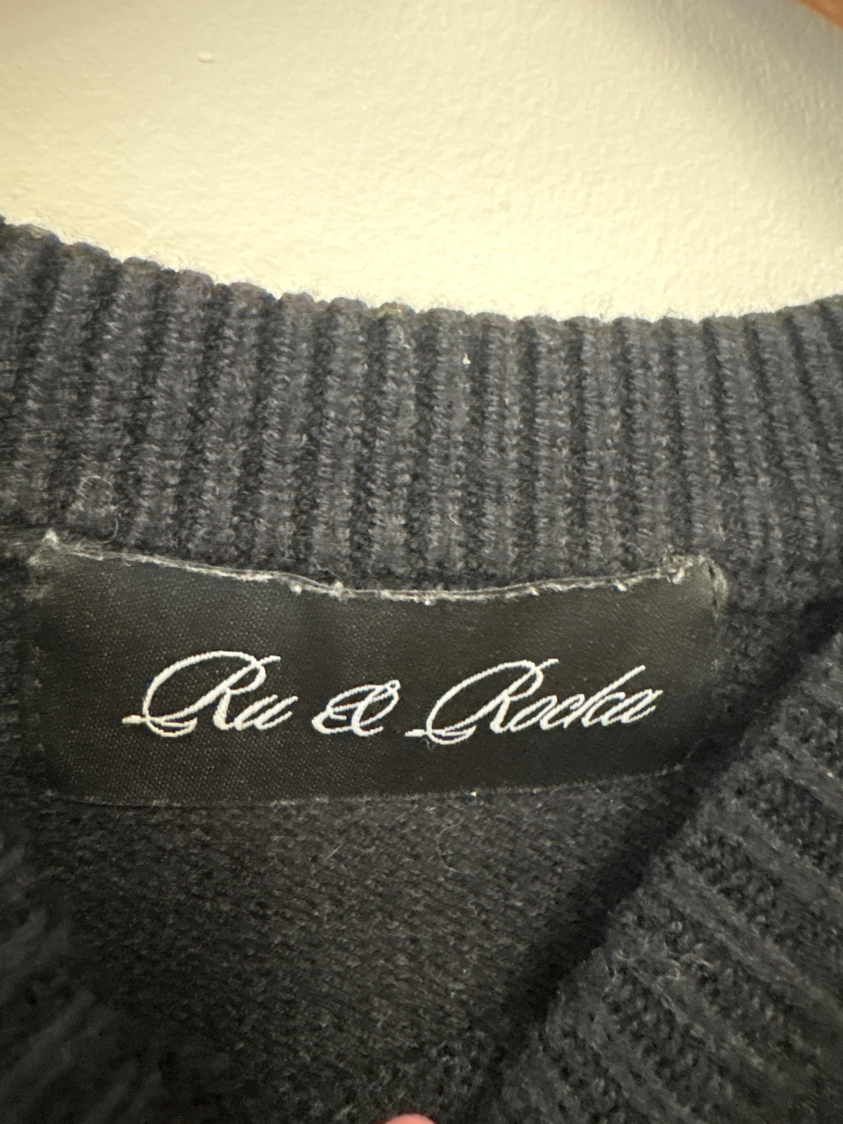 Ru & Rocka Black Round Neck Sweater