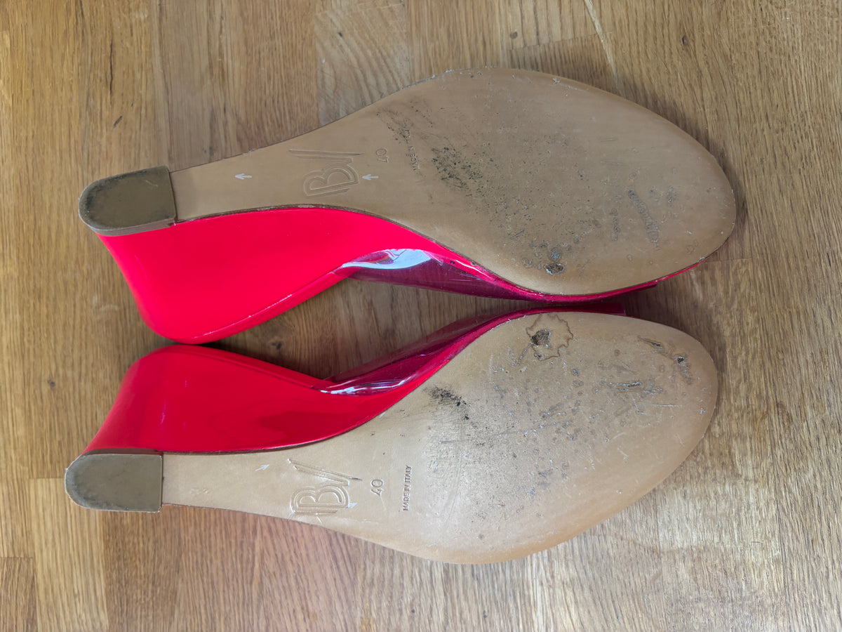 Emili Sindlev x Bettina Vermillon Hot Pink Britney Wedge Mules