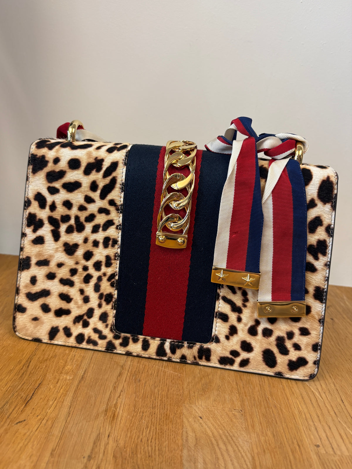 Gucci Leopard Print Sylvie Gold Chain Handbag