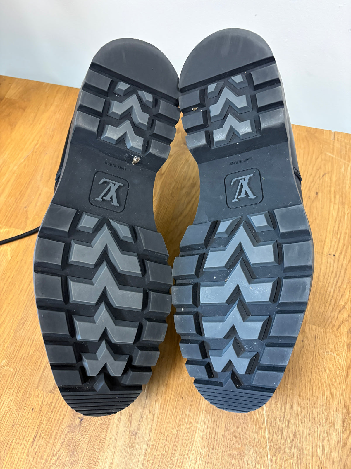Louis Vuitton Black Oberkampf Ankle Boots