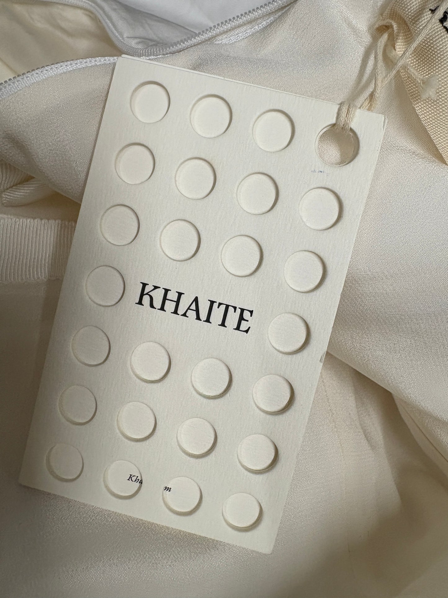 Khaite Ivory Katerina Balloon-Sleeve Cotton-Twill Trapeze Dress
