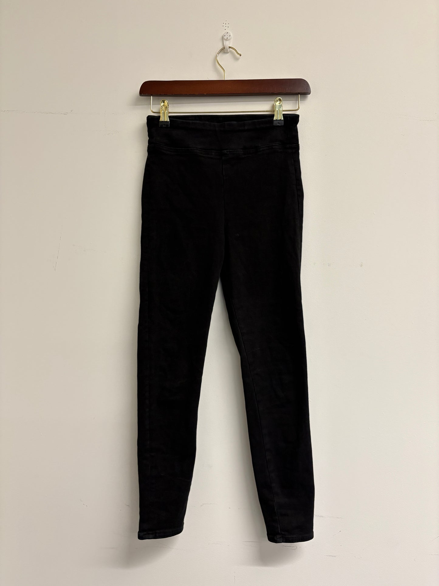 Frame The Jet Set Skinny Crop Black Jeans