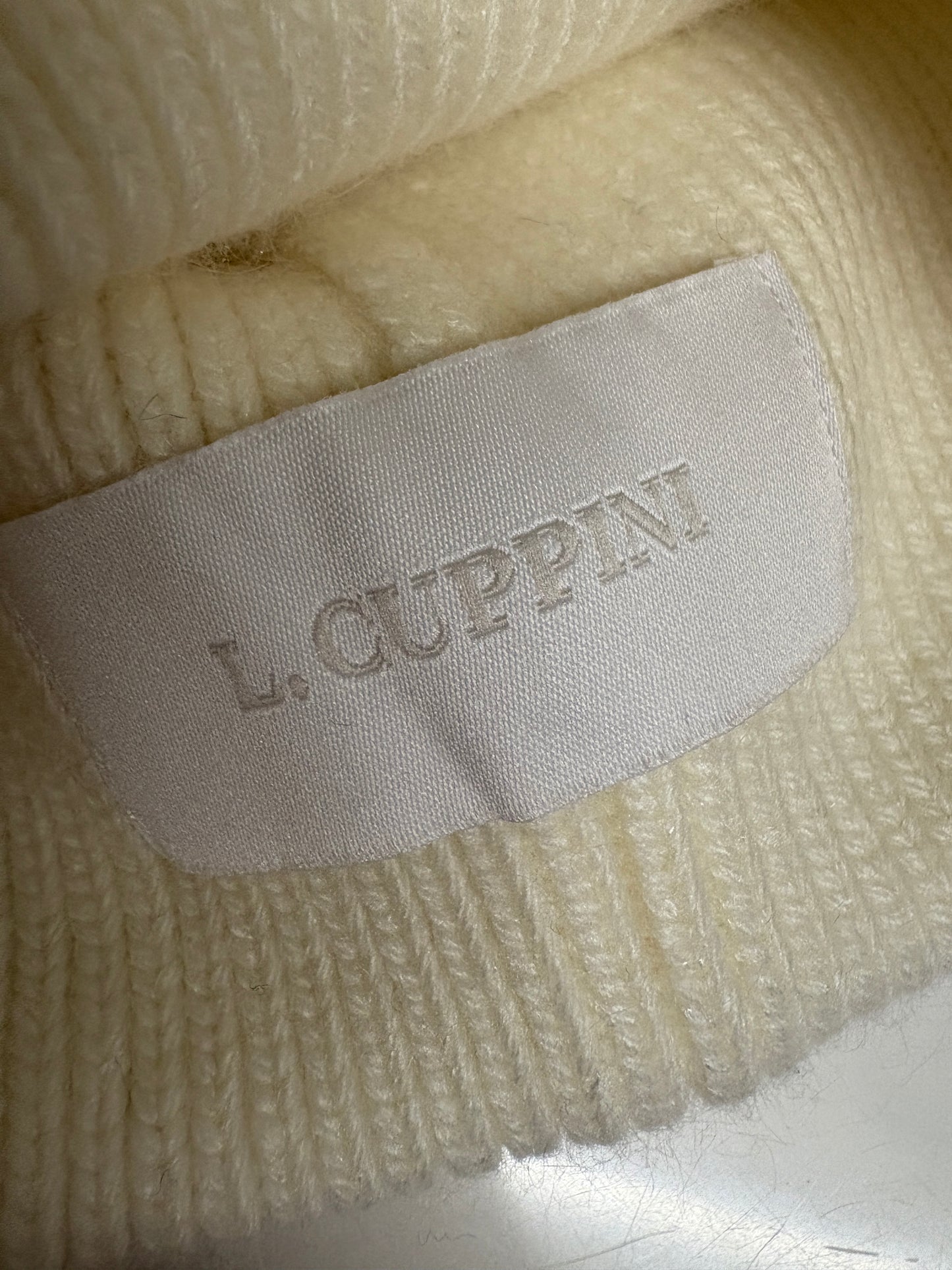 L Cuppini Cream Pom Pom Beanie Hat