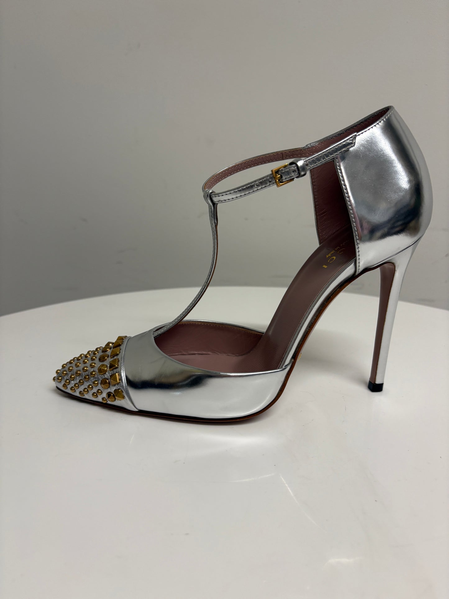 Gucci Metallic Silver Leather Studded T-Strap Pumps