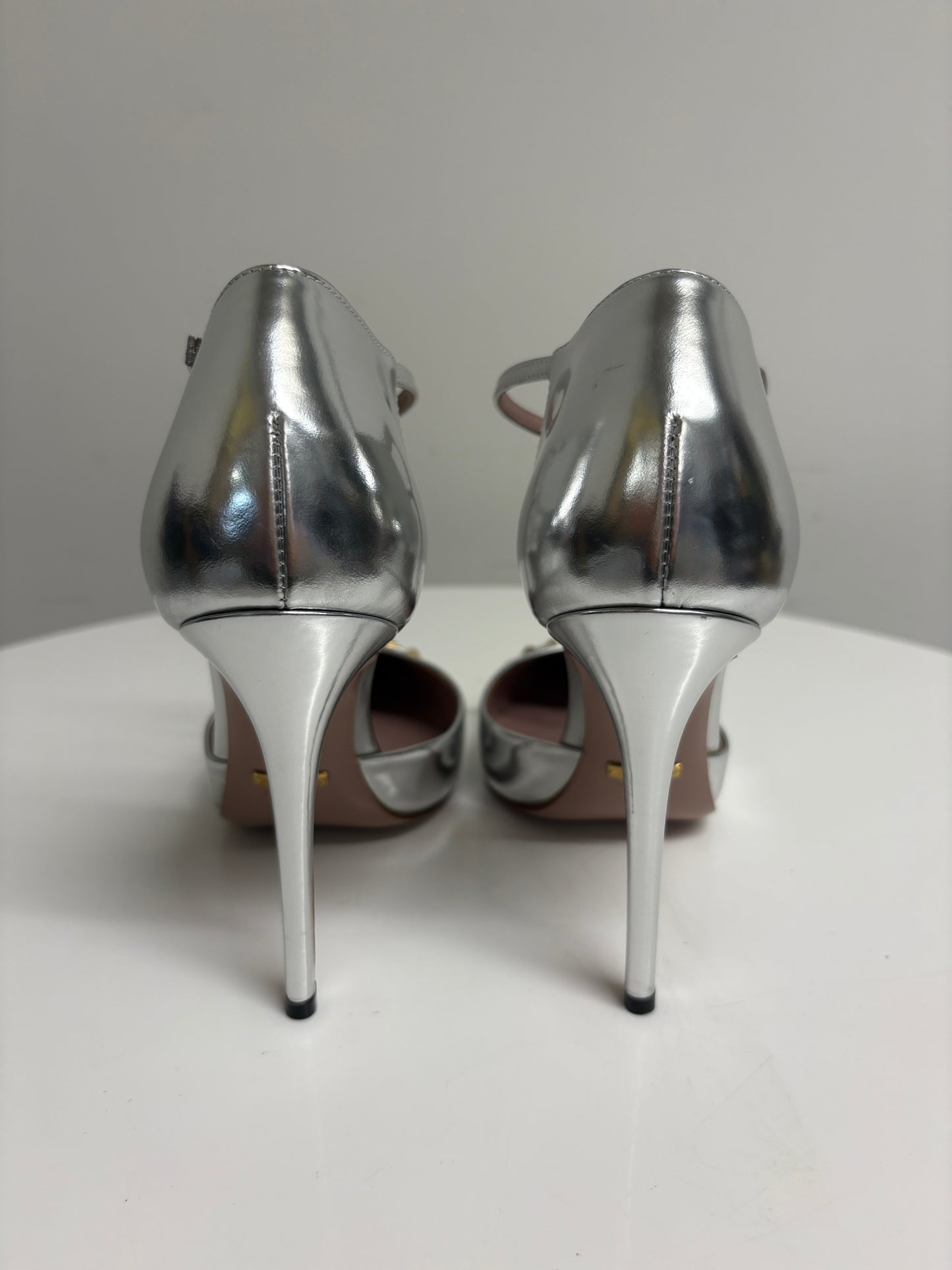 Gucci Metallic Silver Leather Studded T-Strap Pumps