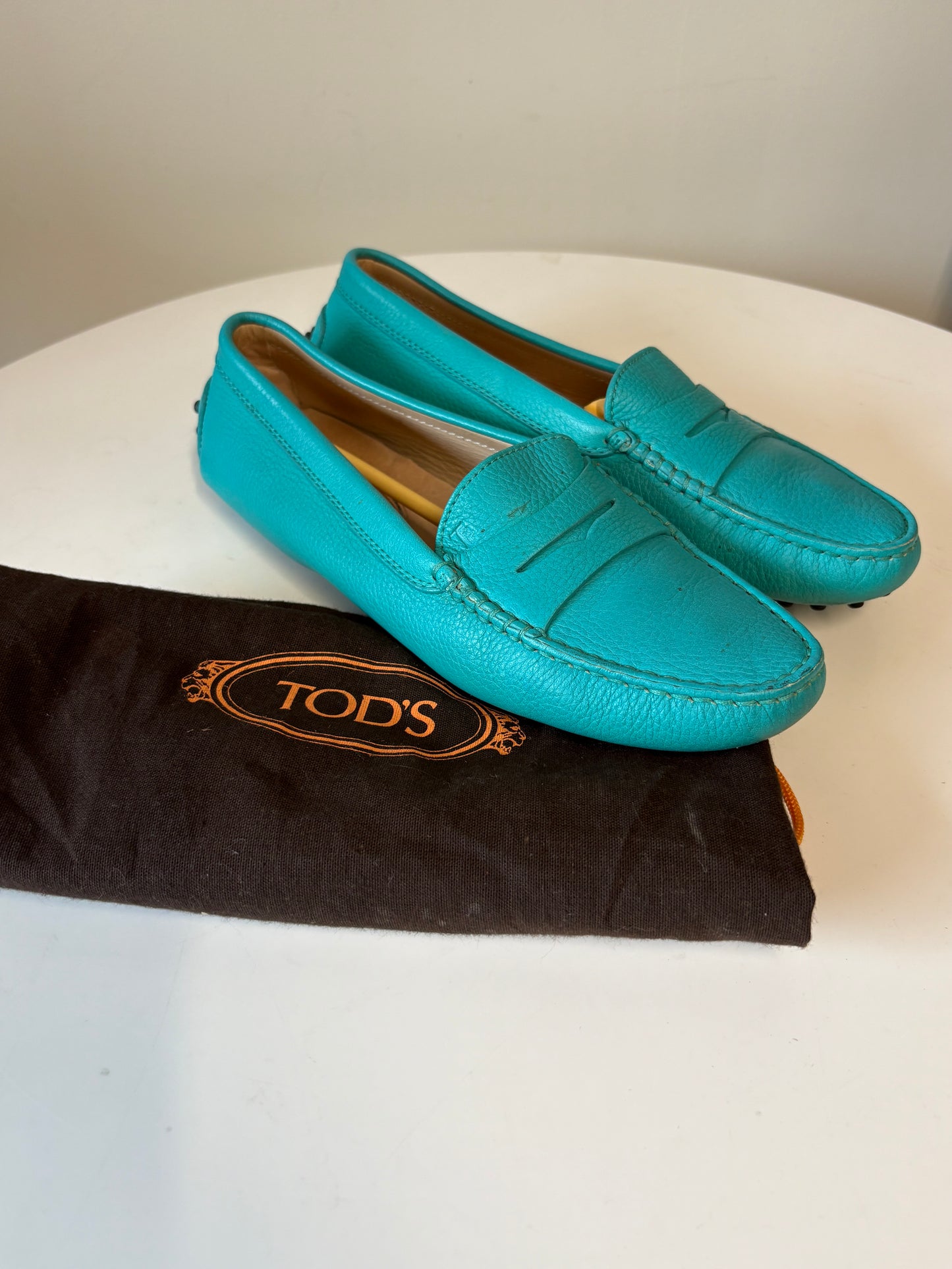 Tods Turquoise Gommino Leather Shoes