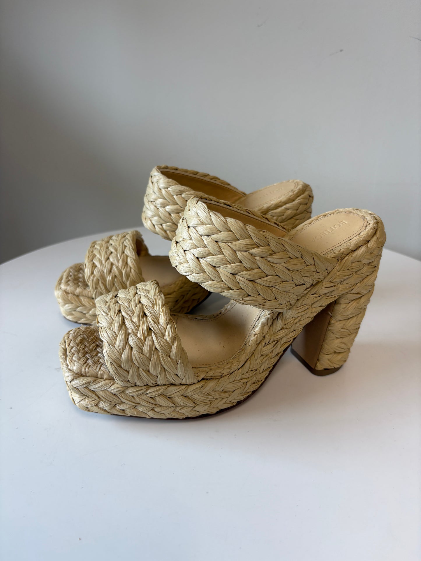 Bottega Veneta Beige Canalazzo Sandals