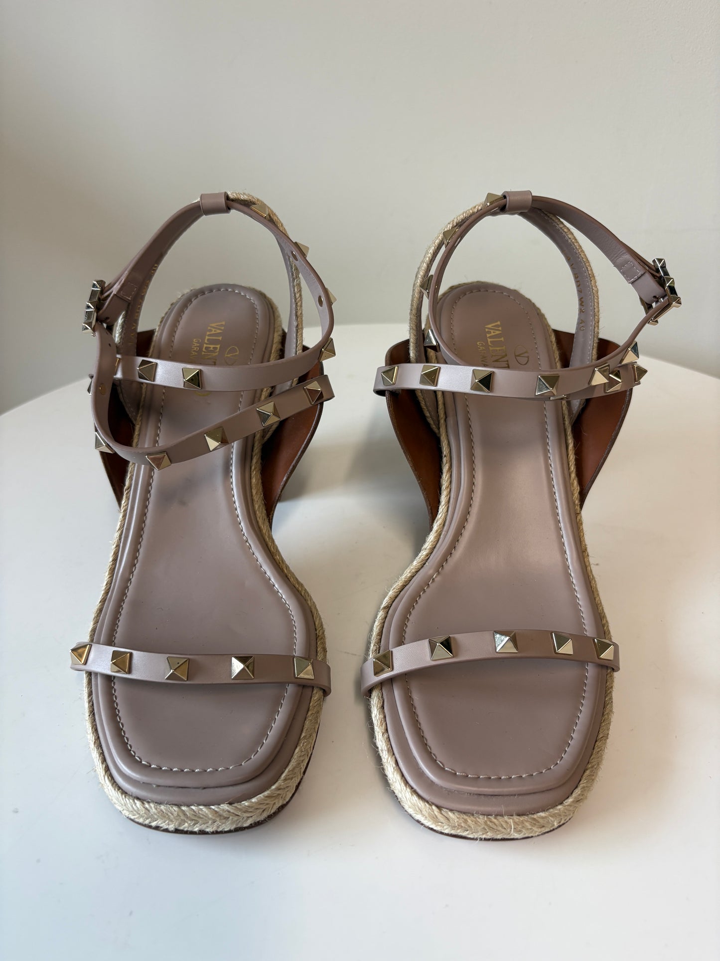 Valentino Garavani Beige Rockstud Block Heel Espadrille Sandals
