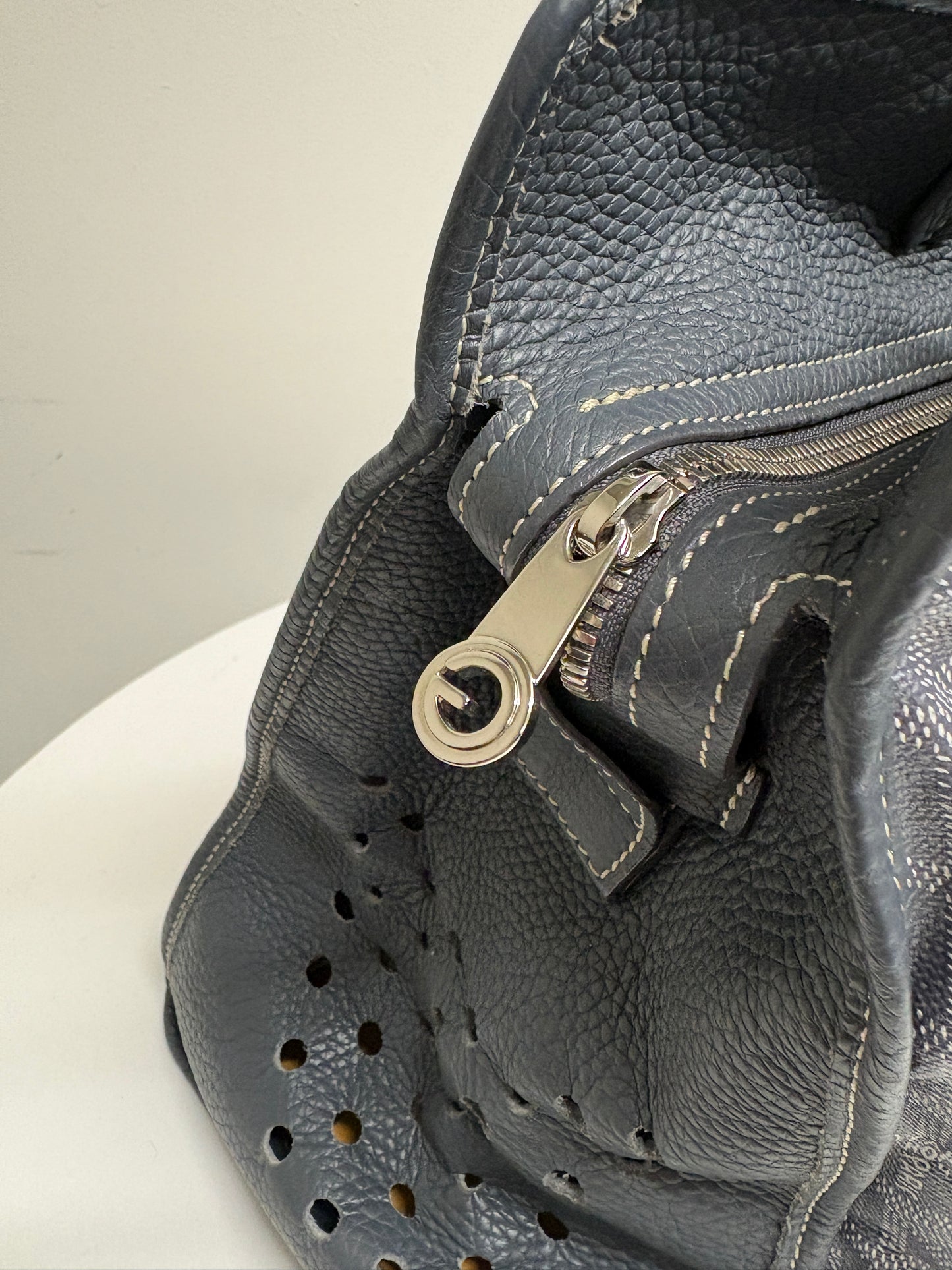 Goyard Sac Hardy PM Tote in Grey