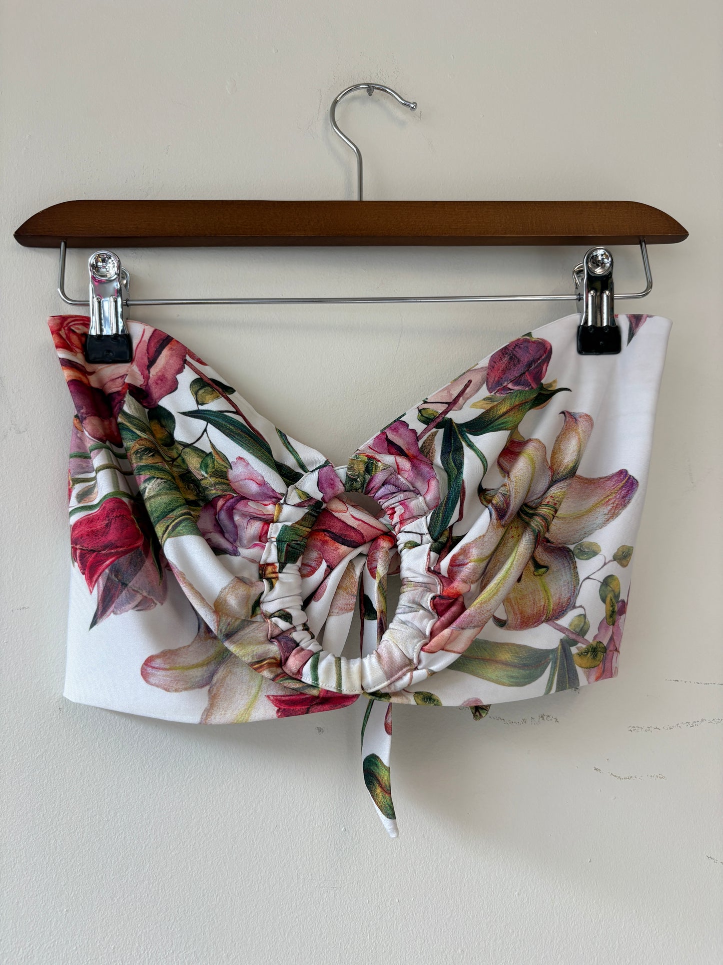 Nur Karaata White Floral Print Bikini