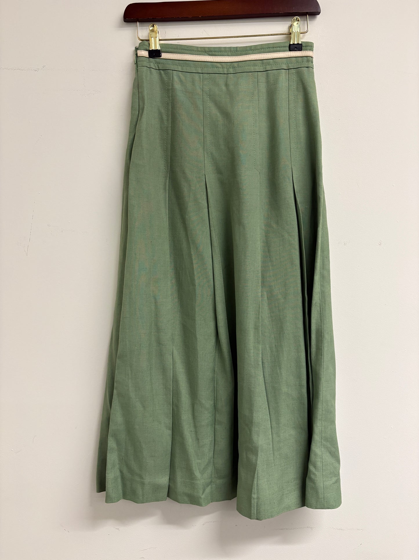 Gucci Green Linen / Viscose Pleated Midi Skirt