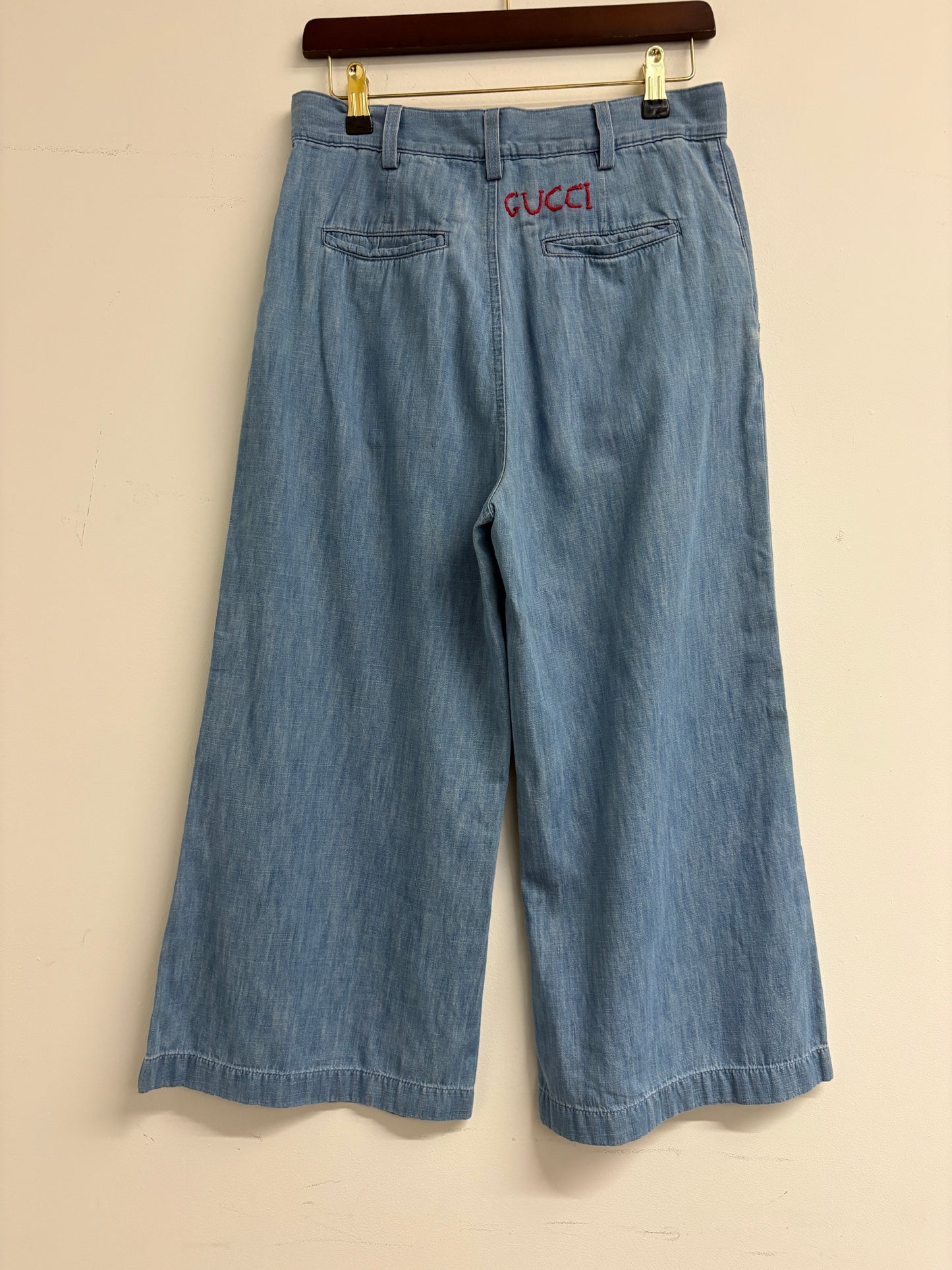 Gucci Crop Denim Jeans With Red Embroidered Logo