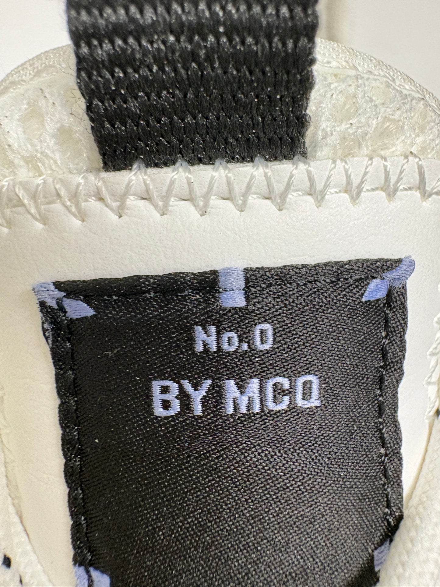 MCQ Orbyt Low-Top Sneakers