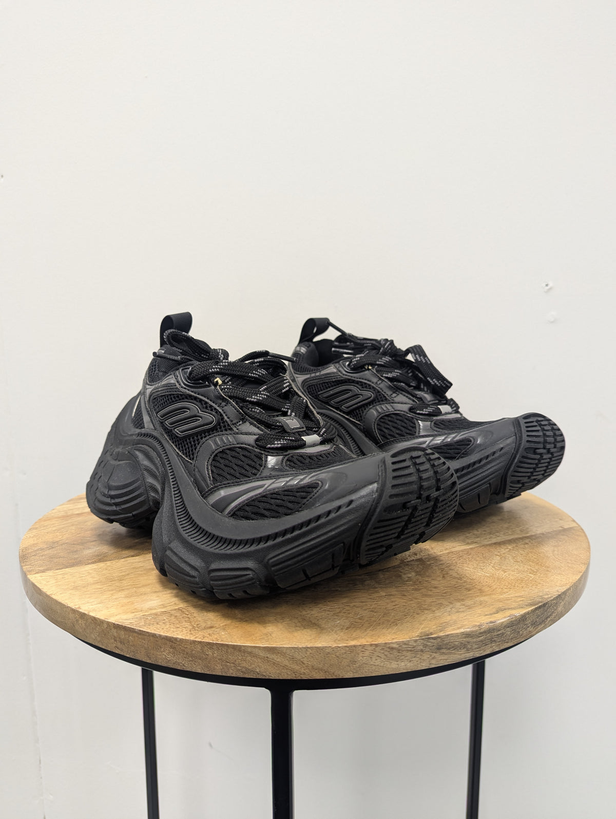 Balenciaga 6xl Trainers black
