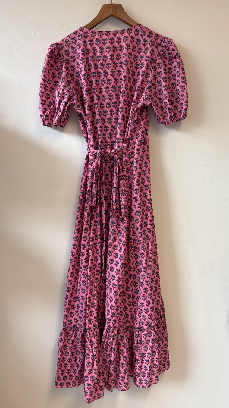 Neve & Noor Pink Floral Wrap Midi Dress