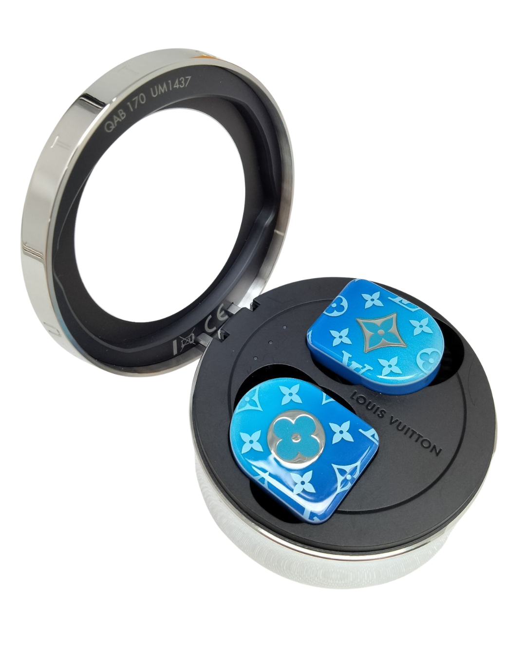 Louis Vuitton Blue Horizon Monogram Airpods And Case
