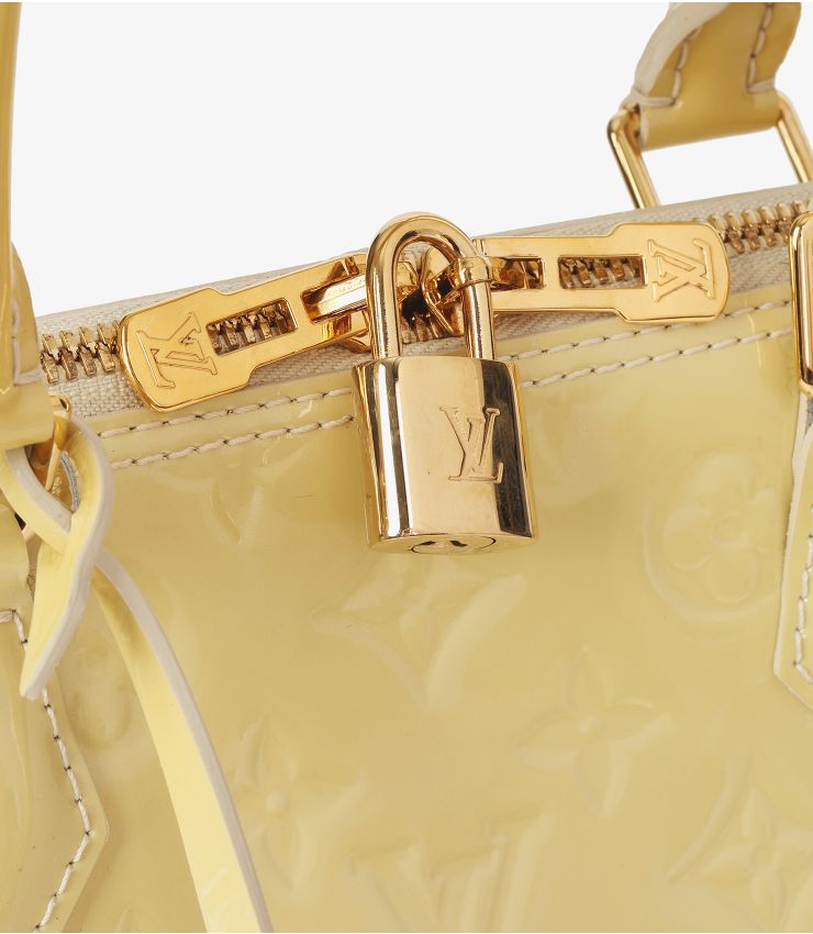 Louis Vuitton Blanc Corail Monogram Vernis Leather Alma GM